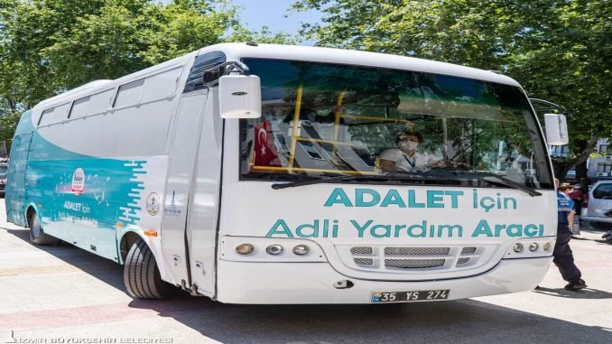Tunç Soyer İzmir’de Adalet Aracı Uygulaması Başlattı Tunç Soyer İzmir’de Adalet Aracı Uygulaması Başlattı